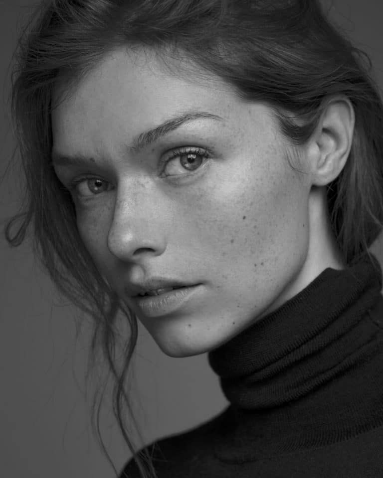 Kajsa-Mohammar-Blow-Models-11-768x960.jp