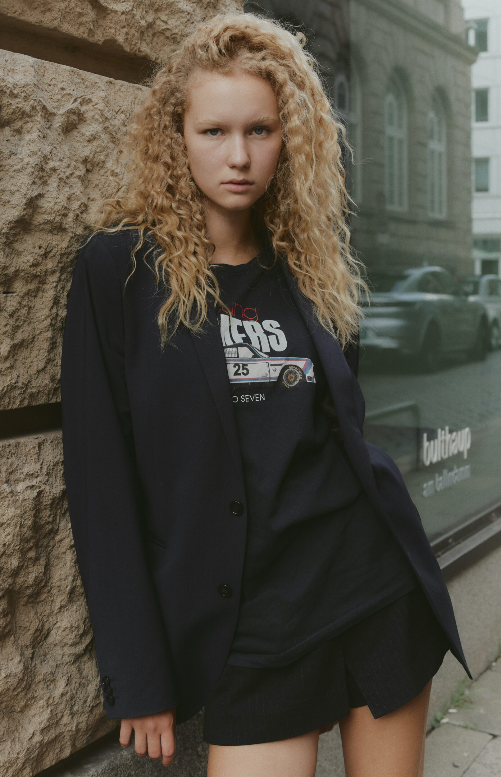 Lilly Foerg Blow Models